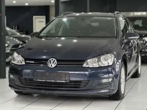 Volkswagen Golf 1.6 TDI *VARIANT*MULTI*SHZ*TEMP*KLIMA*8FACH