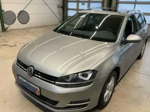 Volkswagen Golf VII 1.4 TSI Cup*Bi-Xenon*PANO*NAVI*1.Hand