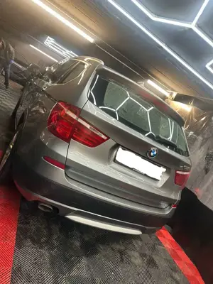 BMW X3 xDrive 20 d Bild 2