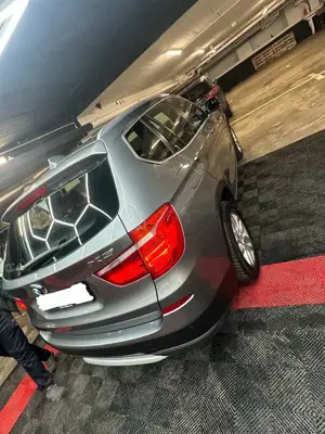 BMW X3 xDrive 20 d Bild 3