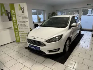 Ford Focus Titanium*NAVI+KAMARA*