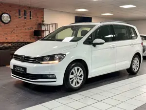 Volkswagen Touran Comfortline 2.0 TDI DSG CAM/NAVI/APP/SHZ/