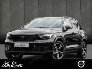 Volvo XC40 B3 (B) Ultra Black Edition NP:55.530,-//AHK/PAN...