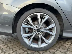 Ford Focus 1.5 ST-Line Automatik + Anhängerkupplung Bild 5