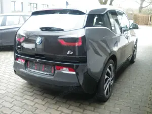 BMW i3 (60 AH), Klima, Navi, el. Glasschiebedach, Kamera Bild 2