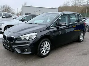 BMW 218 Advantage Aut AHK GRA PDC SHZ Bild 2