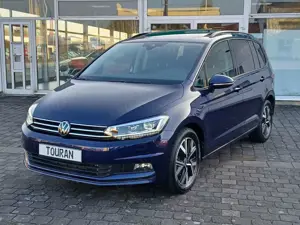 Volkswagen Touran Comfortline TSI 7Sitze ACC IQL Kgo Pano Fami AHK