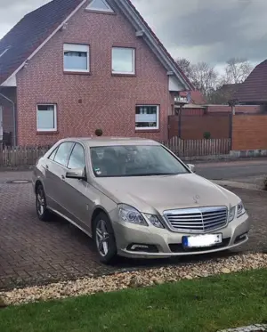 Mercedes-Benz E 350 E350 CGI W212 Vollausstattung | gepflegt | Sternhi