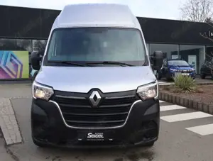 Renault Master Kasten L3H3 3,5t dCi 150 Camper Van Basis Bild 3