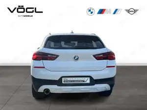BMW X2 sDrive18i Advantage Navi LED RFK HiFi Bild 3