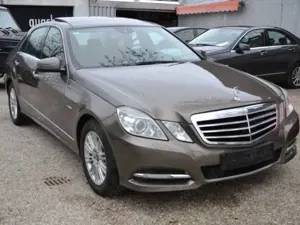 Mercedes-Benz E 250 CDI BlueEfficiency Leder,Panorama 1.Hand org.93"km