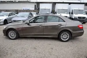 Mercedes-Benz E 250 CDI BlueEfficiency Leder,Panorama 1.Hand org.93"km Bild 5