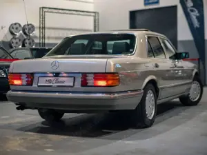 Mercedes-Benz 560 SE W126, H-Zul., 2.Hd, Rarität mit top Historie Bild 3