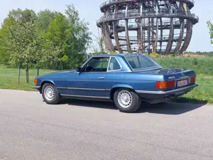 Mercedes-Benz SL 380 Neulackierung, Leder neu, Softtop neu Bild 2