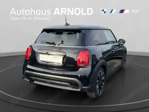 MINI Cooper Hatch DAB LED Navi Komfortzg. Tempomat Bild 4