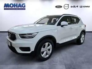 Volvo XC40 2WD Momentum Core Momentum Core Busines  -  Parkas