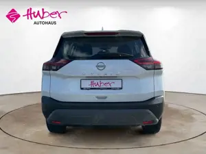 Nissan X-Trail 1.5 VC-T AT - Acenta Navi Fam-Paket Bild 4