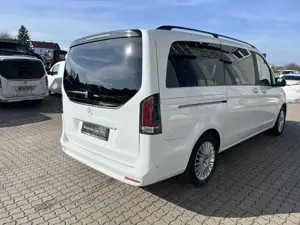 Mercedes-Benz V 220 V 220 d STYLE Lang NAVI+AHK 2,5t+DISTR+TISCH+ Navi Bild 3