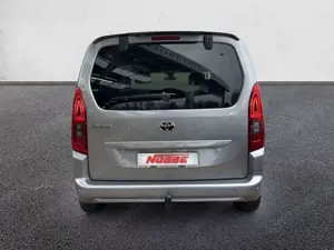 Toyota Proace City Verso 1.5 D-4D L1 Team Deutschland Bild 5