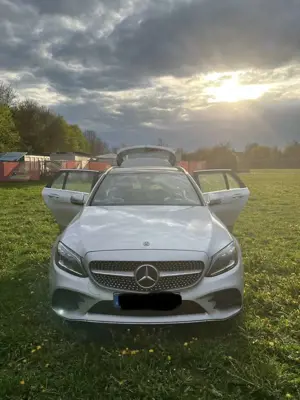Mercedes-Benz C 180 T 9G-TRONIC AMG Line Bild 2