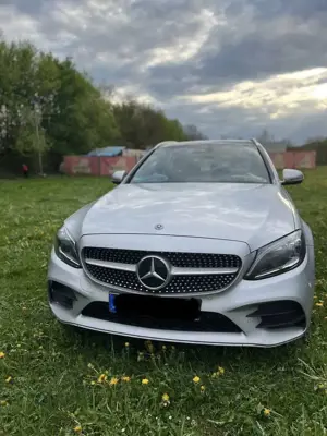 Mercedes-Benz C 180 T 9G-TRONIC AMG Line Bild 4