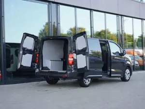 Fiat Scudo MultiCab L3 180 AT/ Vollausstattung + AHK Bild 4