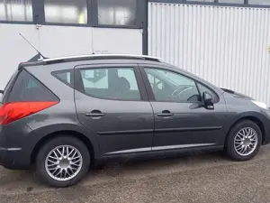 Peugeot 207 Tendance Bild 3