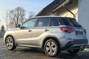 Suzuki Vitara Vitara 1.4 Boosterjet Hybrid Allgrip Comfort Bild 3