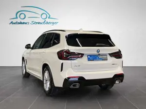 BMW X3 30xe M Sport AHK ACC HIFI QI KZU HUD Memory Bild 4