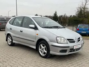 Nissan Almera Tino 1.8 Automatik Acenta TÜV NEU 2HD Bild 4