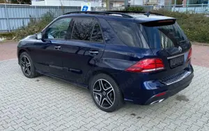 Mercedes-Benz GLE 350 d 4MATIC AMG/Panorama/Massage/ACC/AHK Bild 3
