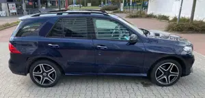 Mercedes-Benz GLE 350 d 4MATIC AMG/Panorama/Massage/ACC/AHK Bild 5