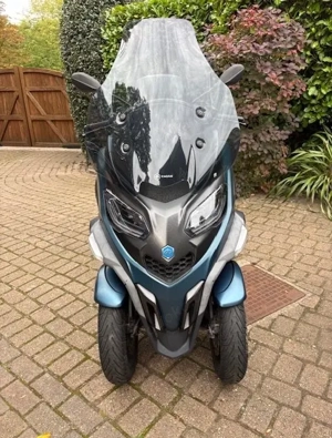 Piaggio MP3 530 HPE Exclusive CVT Euro 5 Benzin-Automatik, Baujahr 2022