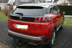 Peugeot 3008 GT line Pure Tech 180 EAT8, Automatic rot Bild 2