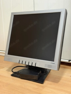 19  Monitor   VGA, inkl. Stromkabel, sofort einsatzbereit