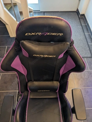 DX Racer Gaming Stuhl zu verschenken  Bild 2