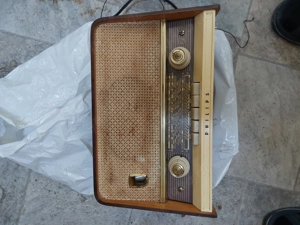 4x Alte Radio