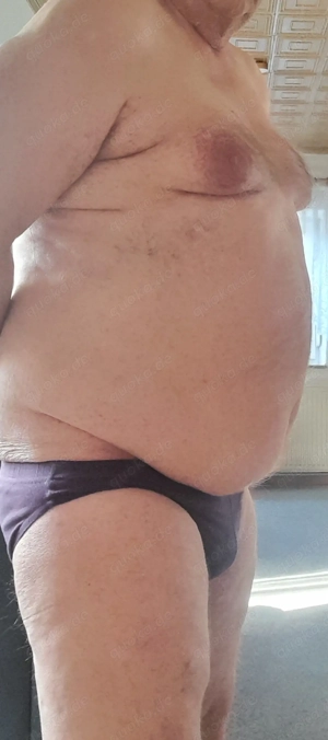 sehr unterwürfiger Witwer 65Jahre sucht Paar um sie nach ihrem Sex so zu säubern wie sie es wollen 