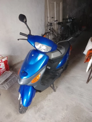 4Takt Motorroller  Bild 2