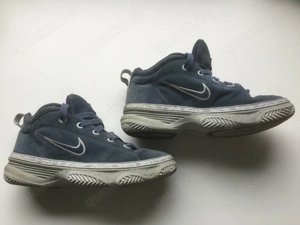 Nike 6453 Vintage Damen Basketball Sneaker Gr.37,5