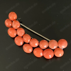 Antike BROSCHE mit Korallen, 50 x 22 mm, edle Machart