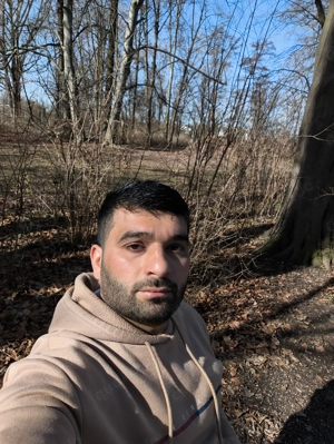 Hallo ich suche eine Freundin ich bin ledig 