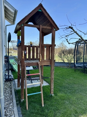 Jungle Gym Spielturm aus Holz mit Rutsche Bild 3