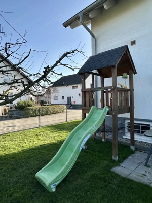Jungle Gym Spielturm aus Holz mit Rutsche