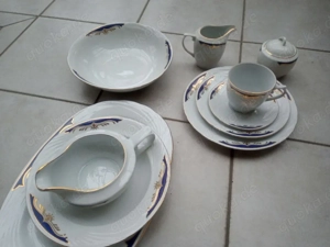 schönes Gechirr für sechs Personen 