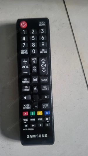 Fernsehen mit Fernbedienung  Bild 2