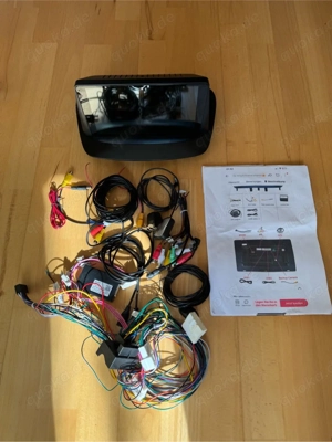 Android-Autoradio speziell für den Renault Megane 3 mit Kabelsatz