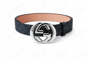 Gucci Gürtel mit GG Schnalle Schwarz 110 