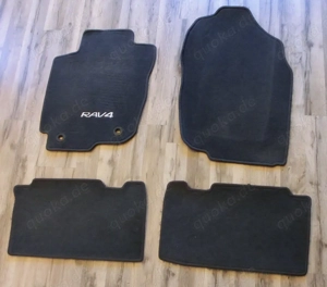 Toyota RAV4 Fußmatten Baujahr 2012-2015