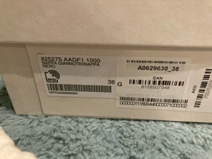 yves Saint Laurent Sandalen